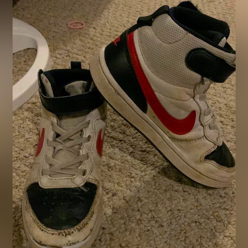 Boys Nike